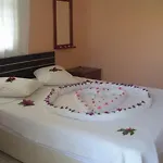 Riverside Hotel 3*