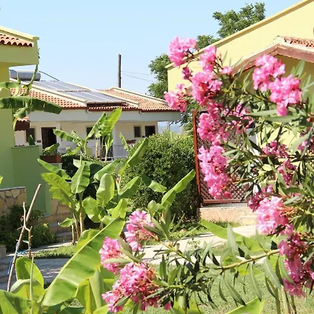 Riverside 3* داليان