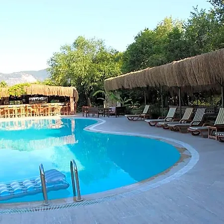 Riverside 3*