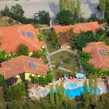 Riverside Hotel 3*