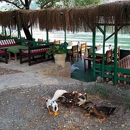 Hotel Riverside 3*
