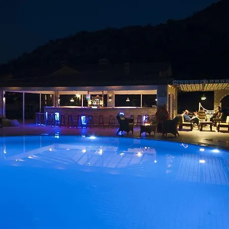Riverside Dalyan